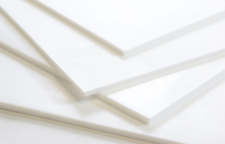 PTFE Teflon Fason Kesim Hizmetleri – Yüksek Performanslı ve Kimyasal Dayanıklı Çözümler